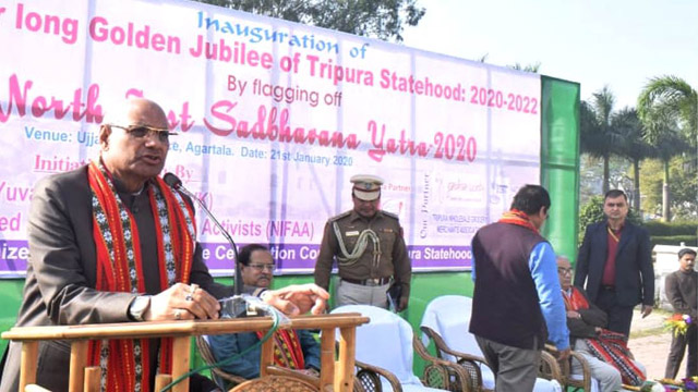 Tripura Governor Ramesh Bais inaugurates Northeast Sadbhavana Yatra in Front of Ujjayanta Palace in Agartala Tuesday. Image: Indigenousherald