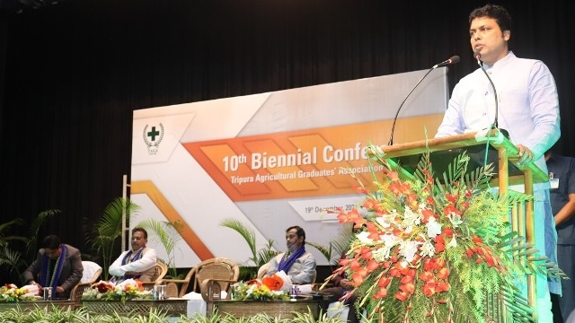 Chief Minister Biplab Kumar Deb speaks at the conference of Agricultural Graduate Association in Agartala Sunday. Image: Indigenousherald 