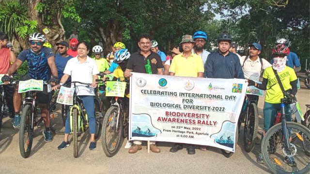 An awareness bi-cycle rally held on the occasion of Biodiversity Day in Agartala Sunday. Image: Indigenousherald 