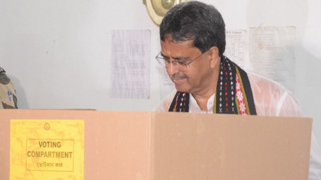 Chief Minister and BJP candidate Dr Manik Saha casts his vote at a polling centre in Agartala in assembly by-elections in Tripura Thursday. Image: Indigenousherald 