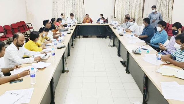 Union Minister of State for Social Justice & Empowerment Pratima Bhoumik chairs a meeting on welfare of patients at GBP Hospital in Agartala Monday. Image: Indigenousherald 
