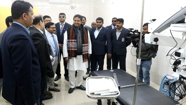 Tripura Chief Minister Dr Manik Saha inaugurates a new eye facility at the Tripura Medical College & Hospital at Hafania in Agartala city outskirts Friday. Image: Indigenousherald