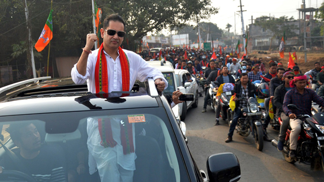 TIPRA Chief Maharaja Pradyot Kishore Manikya holds road show before attending a mass public meeting of party’s women supporters at Khumulwng near Agartala Monday. Image: Indigenousherald