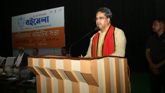 Chief Minister Dr Manik Sarkar Friday speaks at the meeting of the Steering Committee on 41st Agartala Book Fair to commence on March 24. Image: Indigenousherald