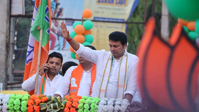 Former Chief Minister and Lok Sabha candidate in West Tripura Lok Sabah constituency Biplab Kumar Deb participate in a roadshow in Sonamura of Sepahijala district Monday. Image: Indigenousherald