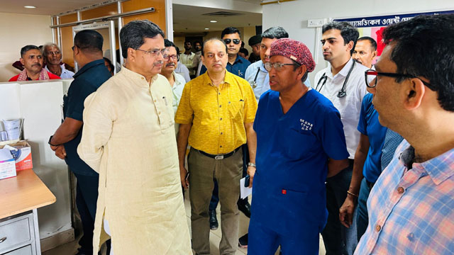 Tripura Chief Minister Dr Manik Saha inspects various departments of the GBP Hospital in Agartala Thursday. Image: Web