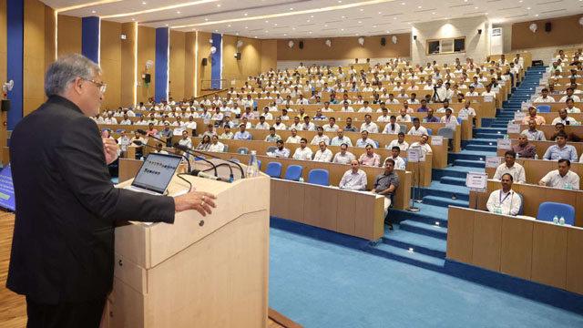 Chief Election Commissioner (CEC) Gyanesh Kumar inaugurates a two-day capacity-building training programme for Booth Level Officers (BLOs), BLO Supervisors and Electoral Registration Officers (EROs) from Haryana and NCT of Delhi at New Delhi Wednesday. Image: ECI