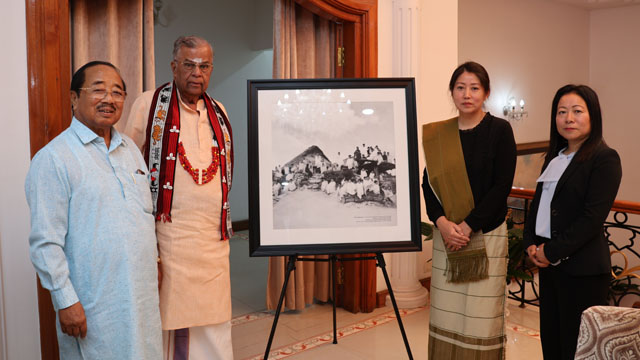 Advisor for Information & Public Relations Imkong L Imchen along with Director of IPR Dzüvinuo Theunuo and Joint Director Asangla Imsong presents a “rare historical photograph” to Nagaland Governor at Raj Bhavan in Kohima Wednesday. Image: DIPR