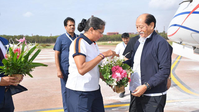 Nagaland Chief Minister Neiphiu Rio arrives Friday at Jindal Vijayanagar Airport, Karnataka, for a two-day official visit hosted by the JSW Group. Image: DIPR