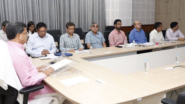 Chief Minister Dr Manik Saha reviews the ongoing work of national highways in Tripura with the senior officials of NHIDCL in Agartala Friday. Image: Web
