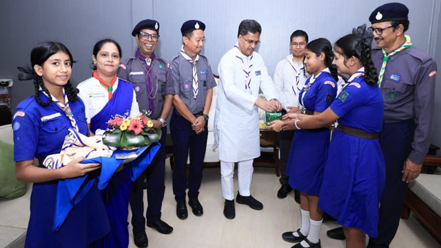 Tripura Chief Minister Dr Manik Saha meets with a delegation of Bharat Scouts & Guides on occasion of their 75th Foundation Day at his official residence Friday. Image: Web