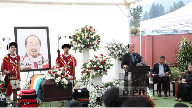 Nagaland Chief Minister Dr Neiphiu Rio delivers eulogies for Late Imkong L Imchen during the State Funeral at his official residence, Old Ministers’ Hill, Kohima, Wednesday. Image: DIPR