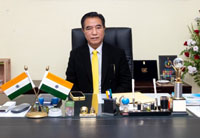 chief minister lalduhoma formally assumes his duties