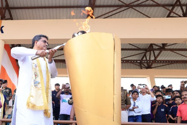 CM calls students and youth to embrace sports alongside studies