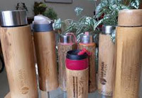 cm gifts bamboo tea infuser water bottle to central leaders