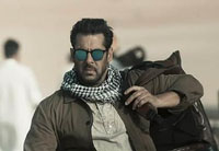 criminals open fire outside residence of salman khan