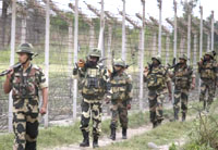 dg bsf visits ib reviews security situation