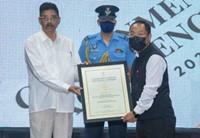 guv hands government online excellence awards 2021-22