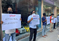 maldives media workers harassed during opposition-led protest