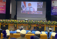 pm distributes more than 1 lakh appointment letters