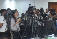 Tablet computers gifted to the accredited working journalists